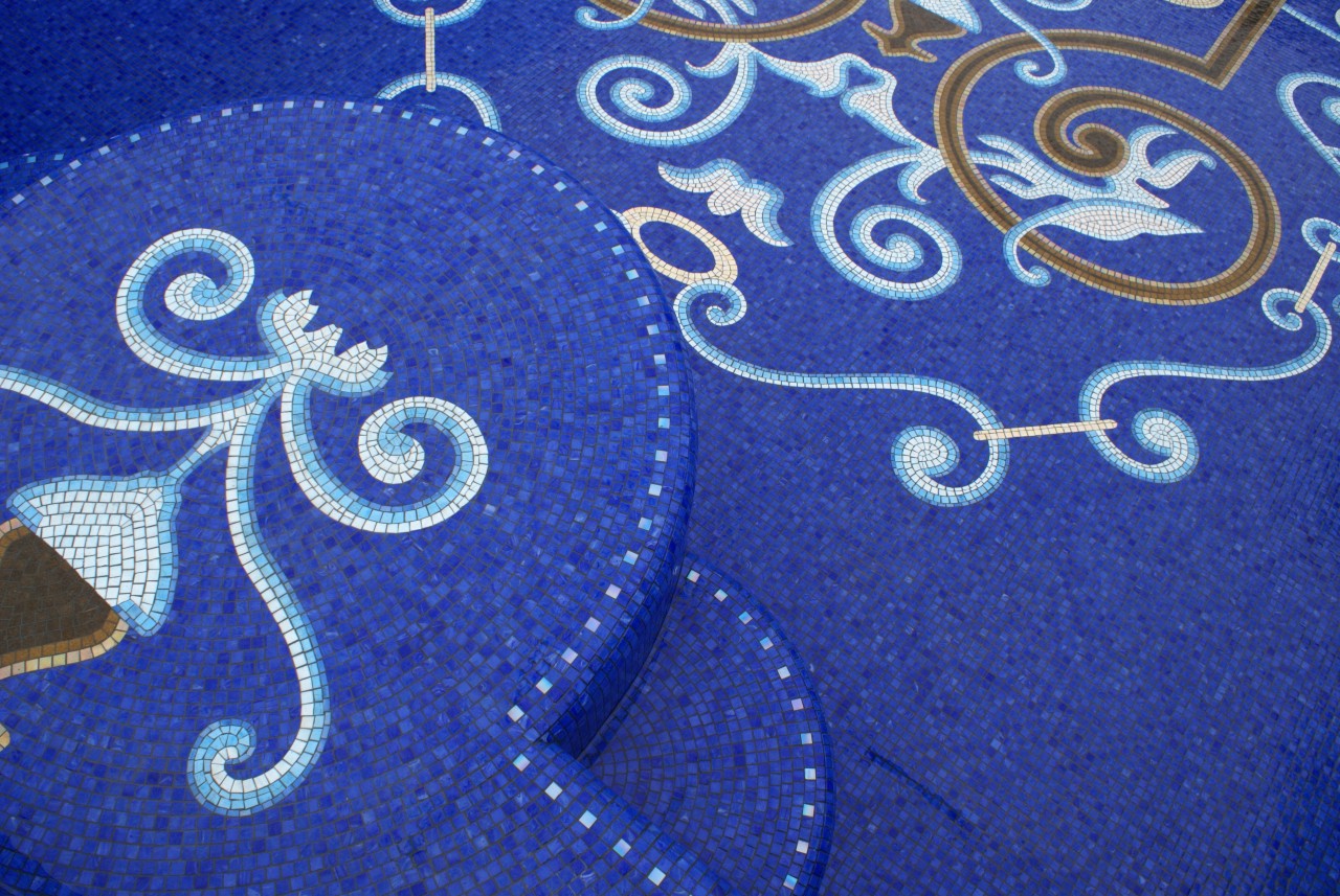 Mosaiclegs Custom Pool